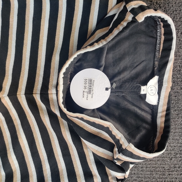 L&T|| BNWT|| Horizontal striped FLARE PANTS Size 10 - Picture 3 of 7